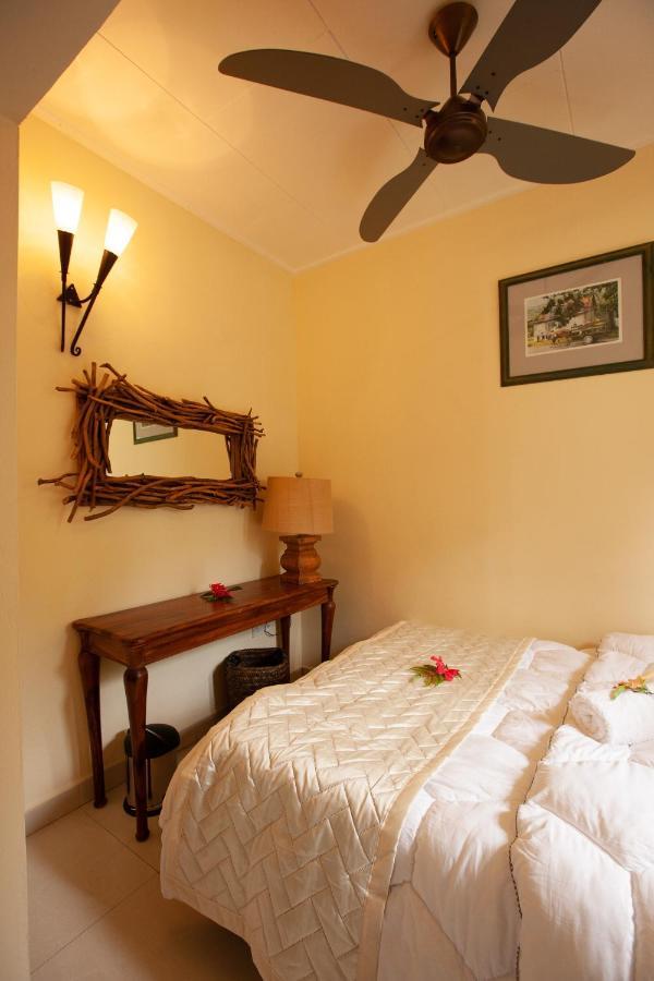 Oceane L'union Villa La Digue  Extérieur photo